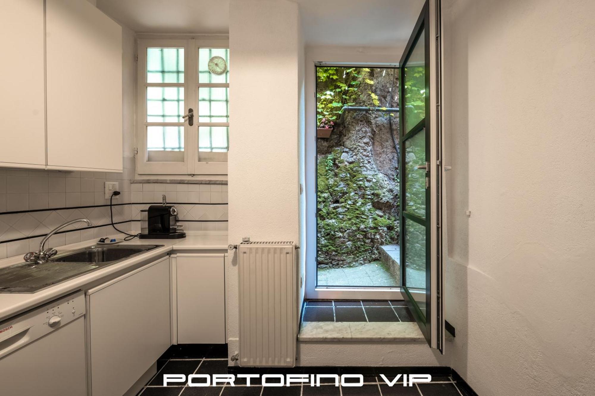 Your Window On Portofino By Portofinovip Экстерьер фото